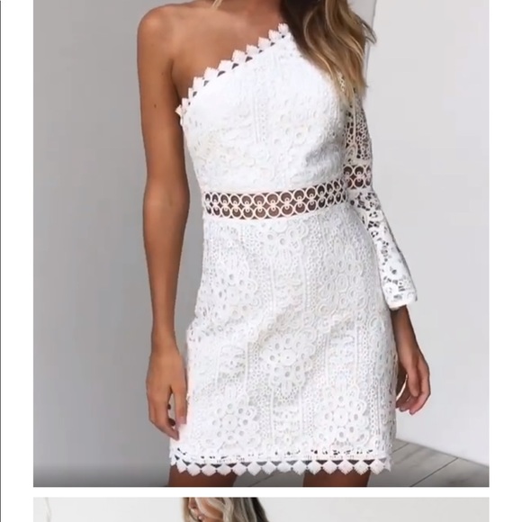 Dress - Picture 1 of 1